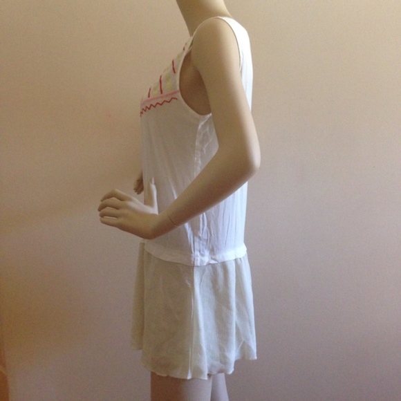 Summer time tunic or cover up - Picture 5 of 5